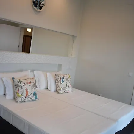 펜션 In Estreito Da Calheta Mit Privatem Pool Und Meerblick 자르딤 도 마르