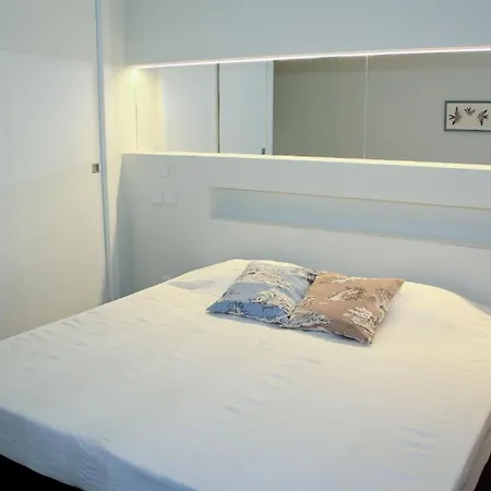 Holiday home In Estreito Da Calheta Mit Privatem Pool Und Meerblick *
